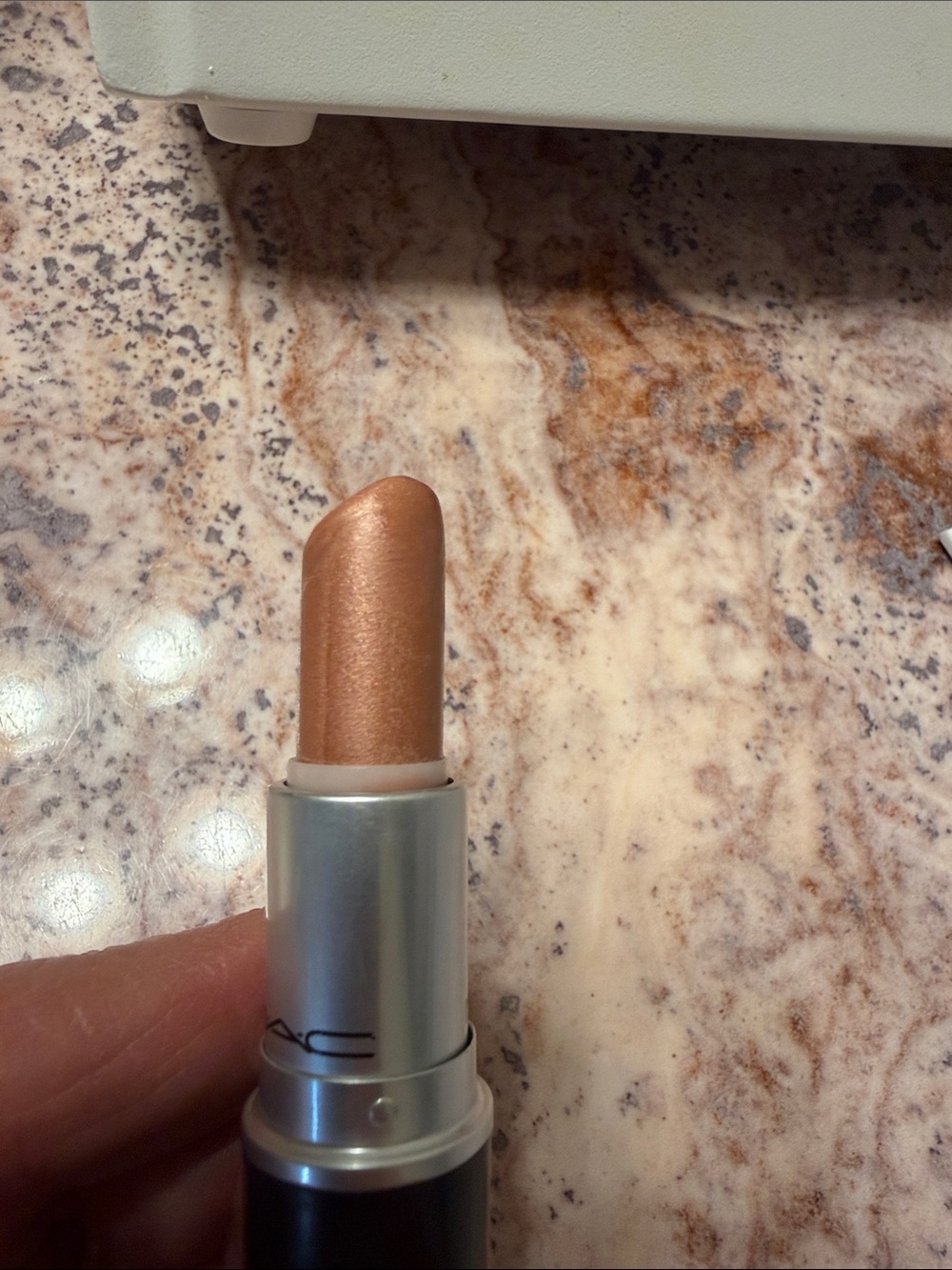 MAC Cosmetics High Tea Lipstick - Picture 2 of 3